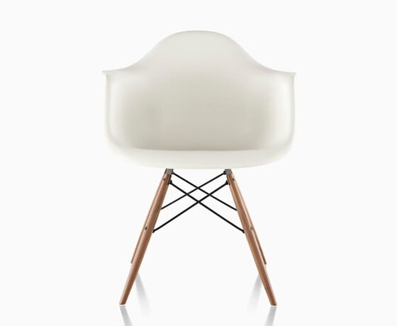 Herman-Miller-Eames-Molded-Chair