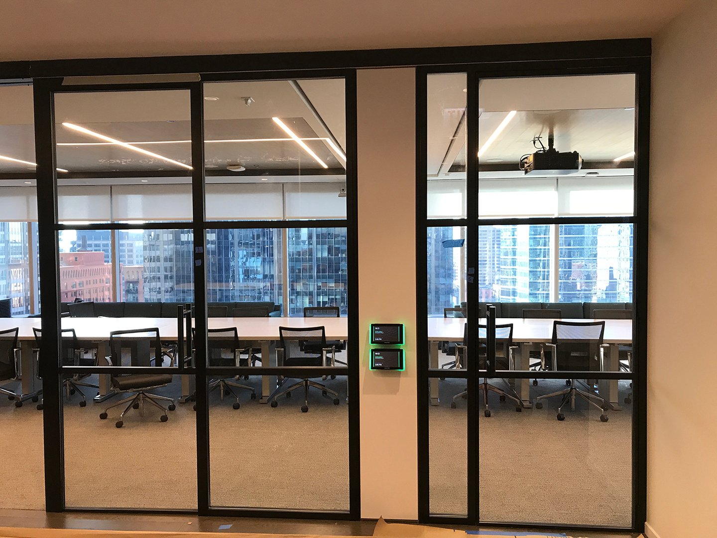 hybrid operable wall for multi-purpose room