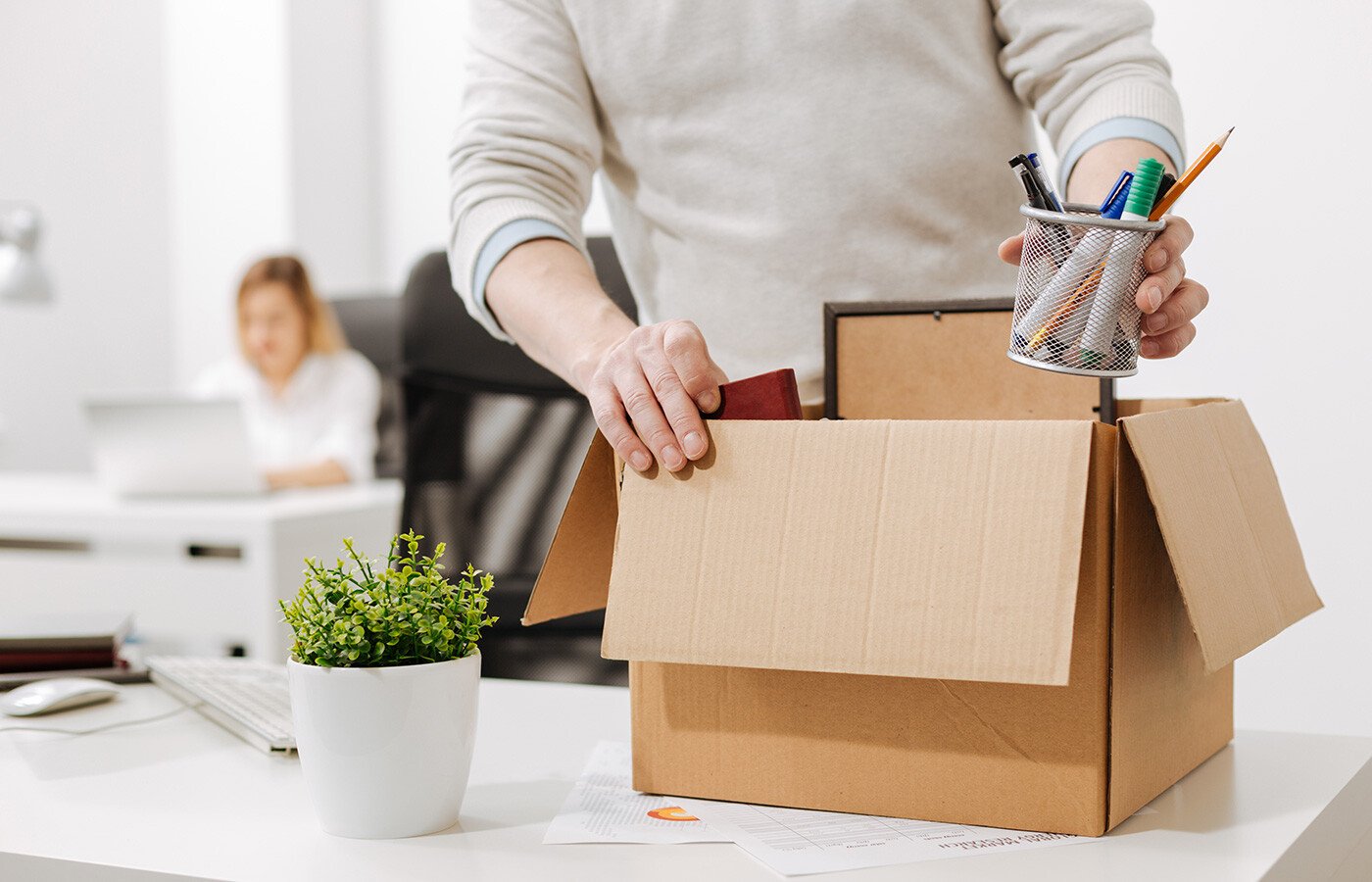 employee packing desk for move